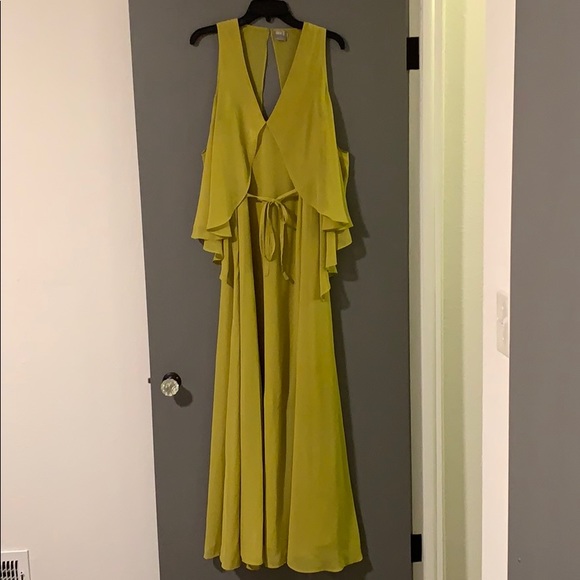 long flowy yellow dress